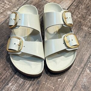 Birkenstock Kids Sandals - Cream with Gold Buckles
